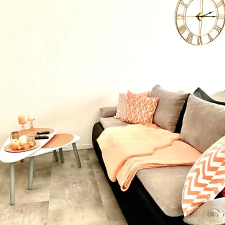 Eigenes Apartment im Herzen der Stadt mit Balkon und WLAN III Cottbus Exterior foto