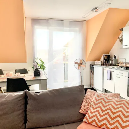 Eigenes Apartment im Herzen der Stadt mit Balkon und WLAN III Cottbus Exterior foto